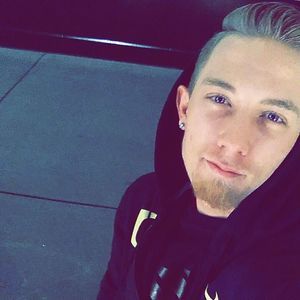 Meet your Posher, Jonathan